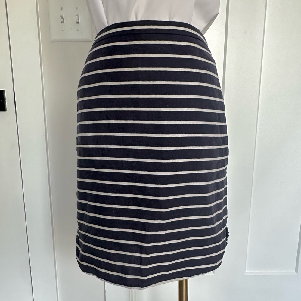 LOFT Navy Striped Pencil Skirt | Size 4
